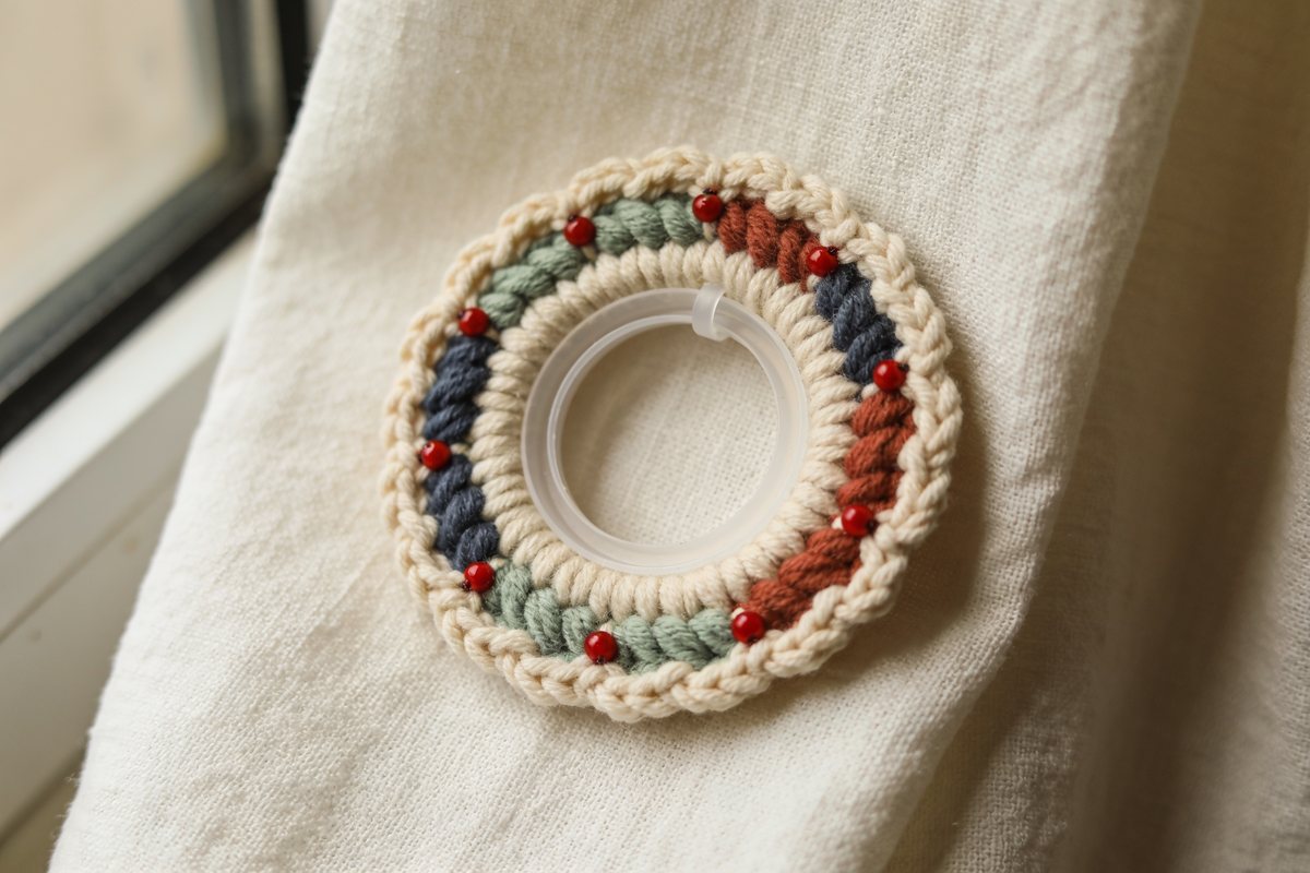 Wreath, miniature